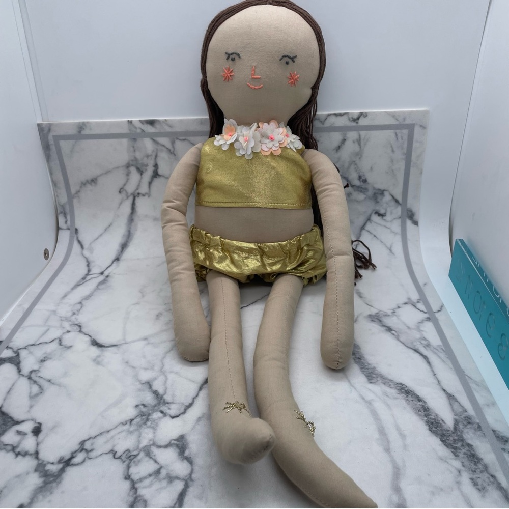 Meri Meri Tellulah Hula Doll Plush Missing Skirt and Some Accessories